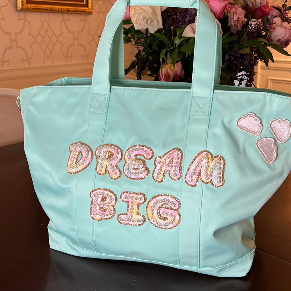 SCL Tote in Pastel Green “Dream Big”- 11 patches total - NWT